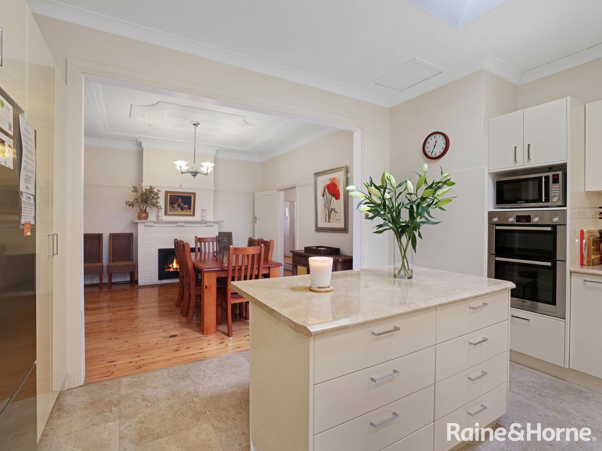 158a Rocket Street — photo from Raine & Horne