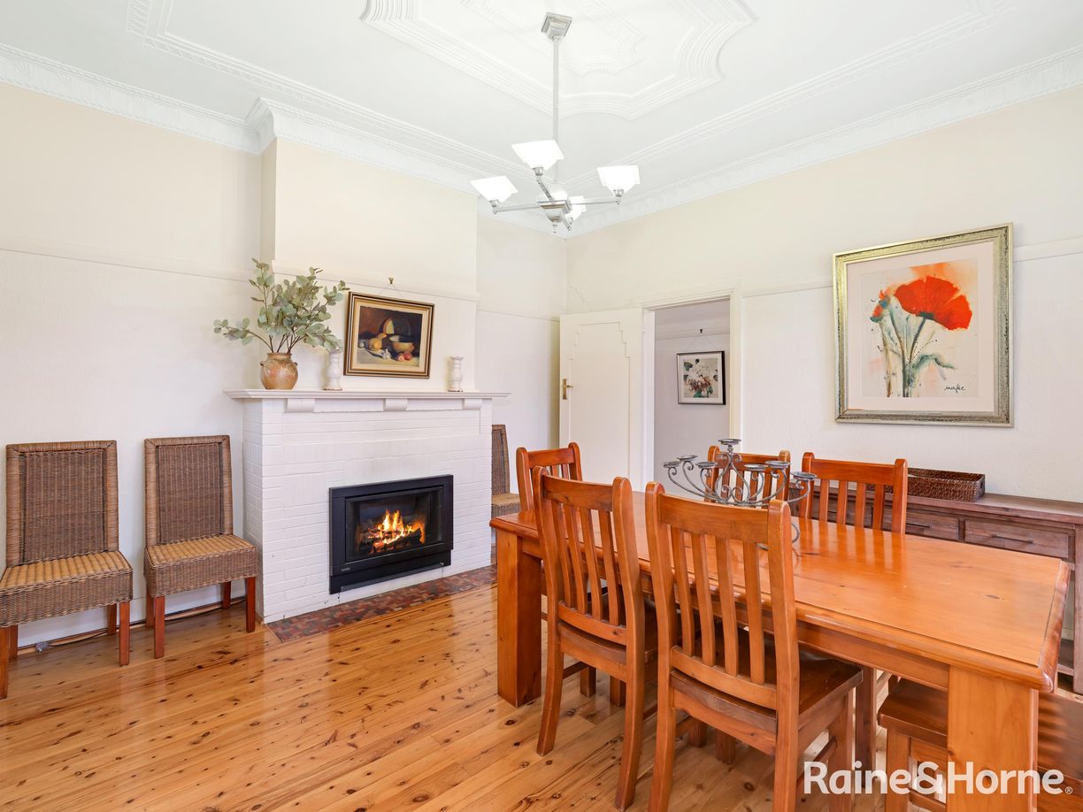 158a Rocket Street — photo 9 of 27