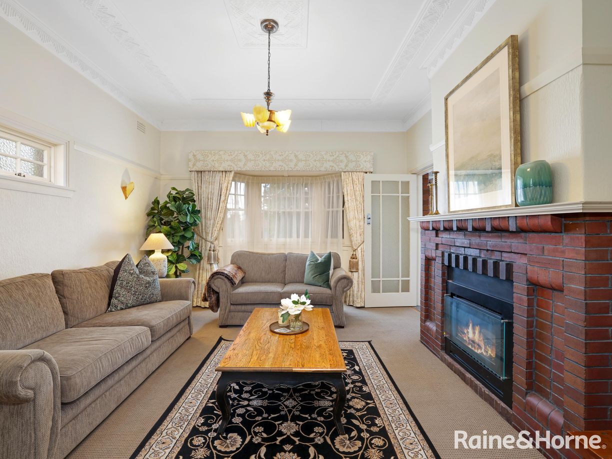 158a Rocket Street — photo 11 of 27