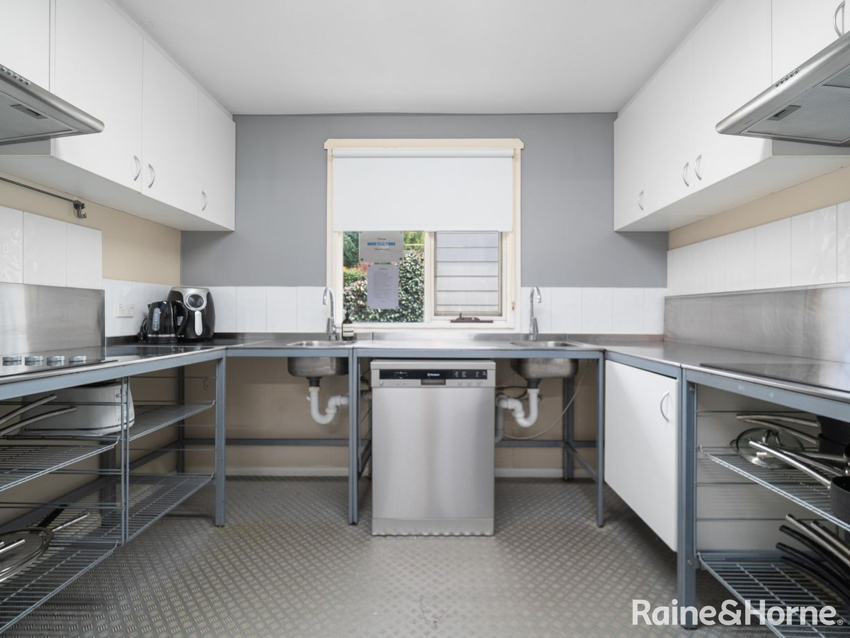 194 Browning Street — photo 6 of 21