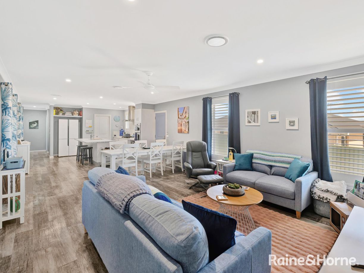 11 Twynam Avenue — photo 3 of 22