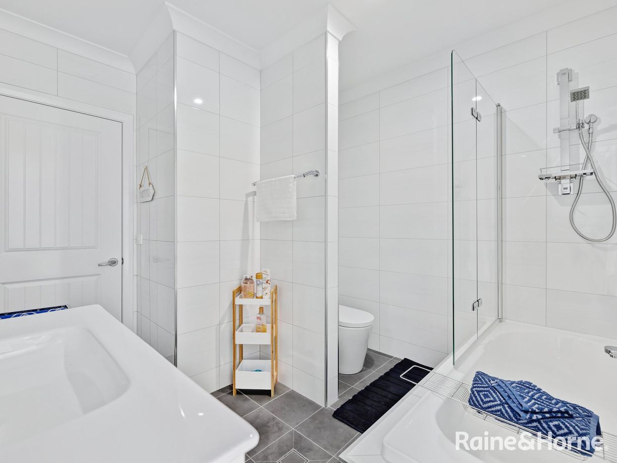 11 Twynam Avenue — photo 16 of 22