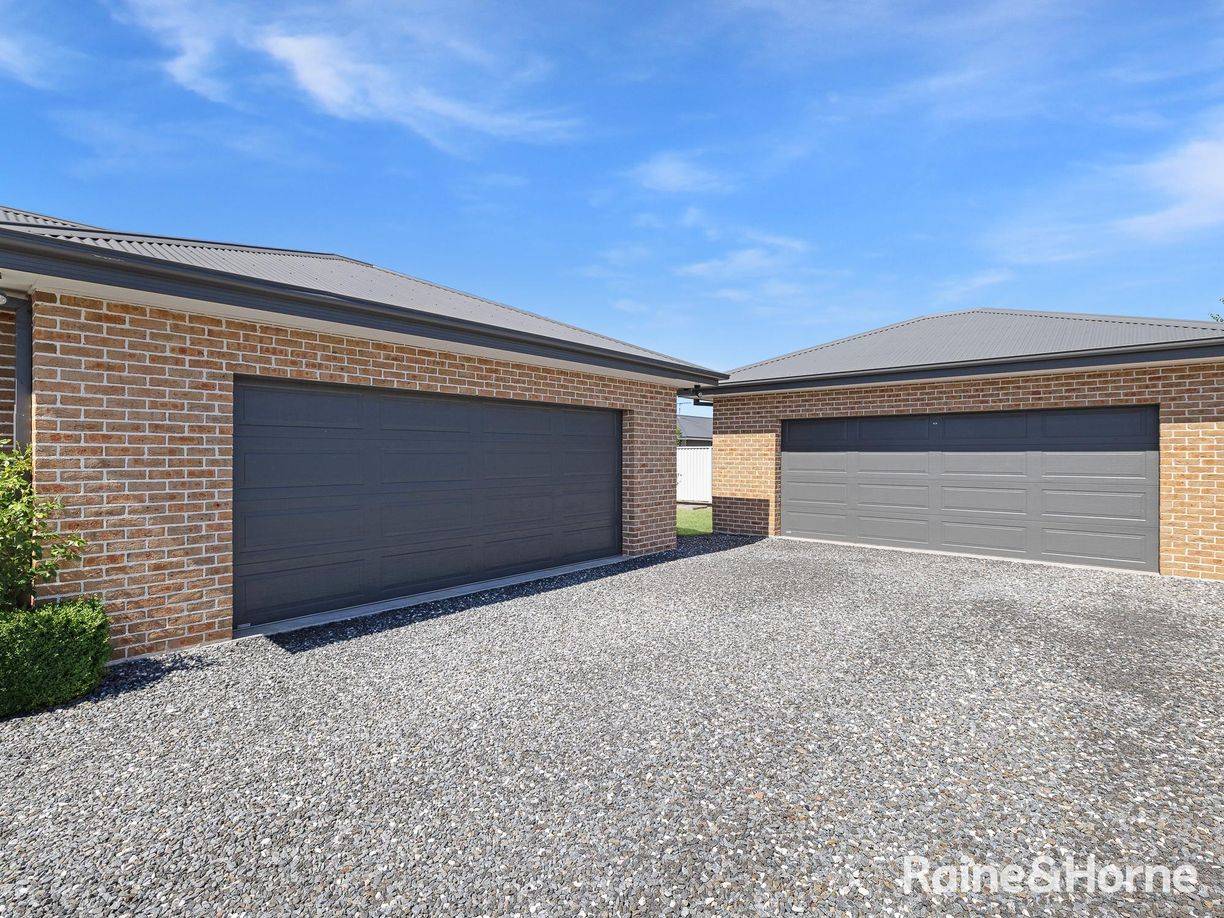 11 Willott Close — photo 27 of 30