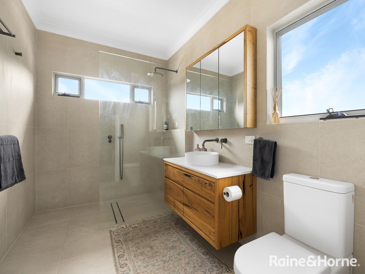 256 Piper Street — photo 16 of 30