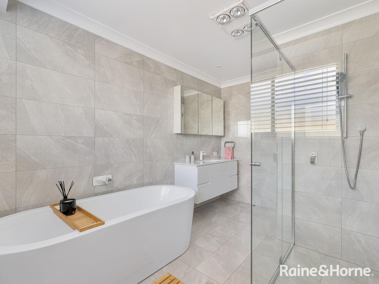 135 Hughes Street — photo 18 of 28