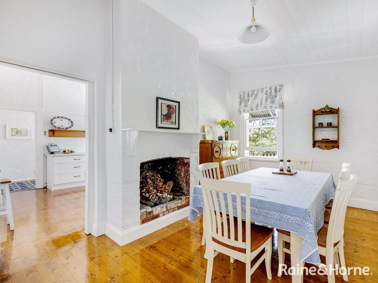 251 Keppel Street — photo 9 of 30