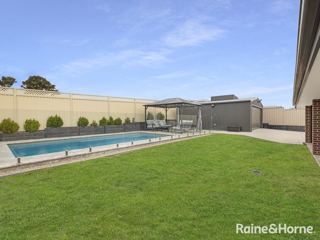 15 Brennan Drive — photo 4 of 26