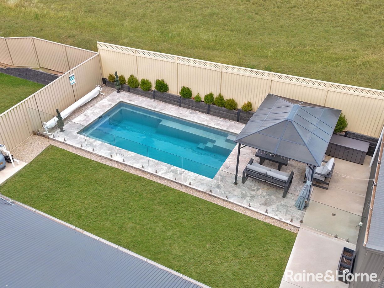 15 Brennan Drive — photo 24 of 26