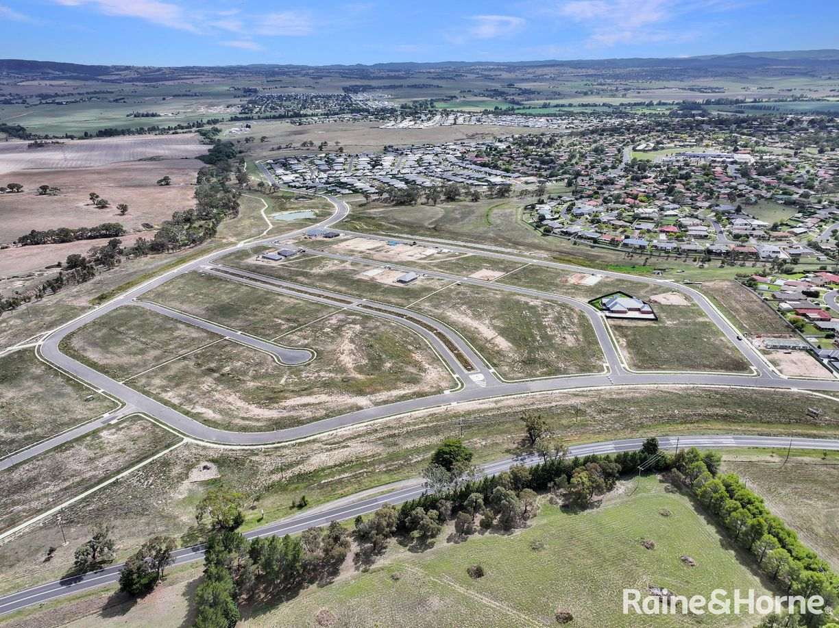 Multiple Lots 'The Reserve' Richardson Street — photo 8 of 16