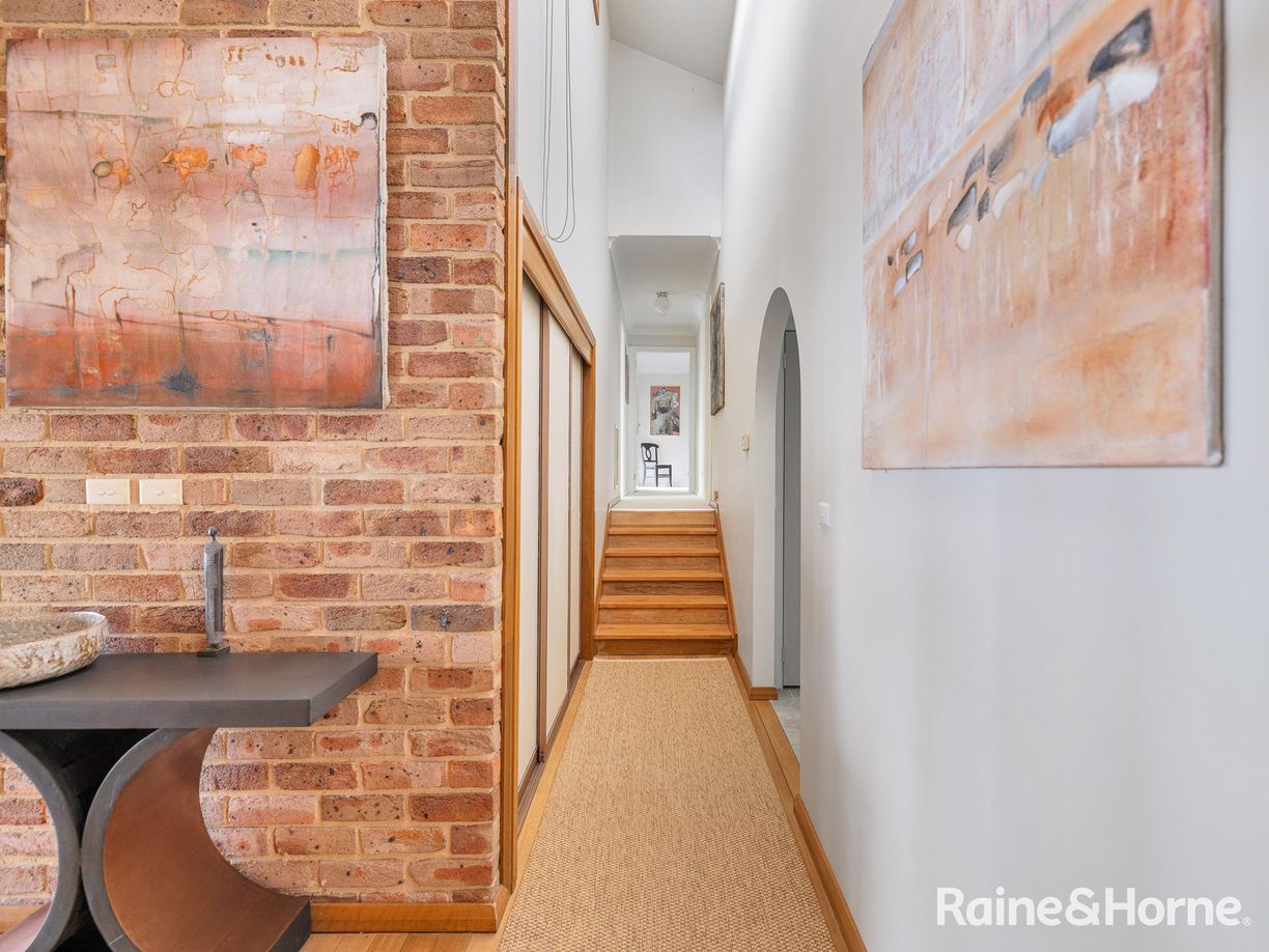 316 Russell Street — photo 8 of 22