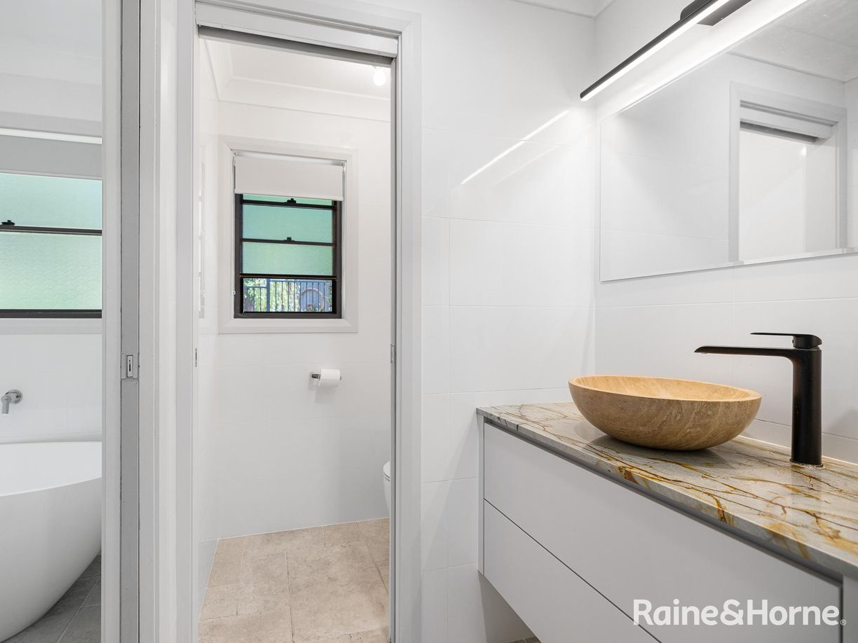 316 Russell Street — photo 14 of 22