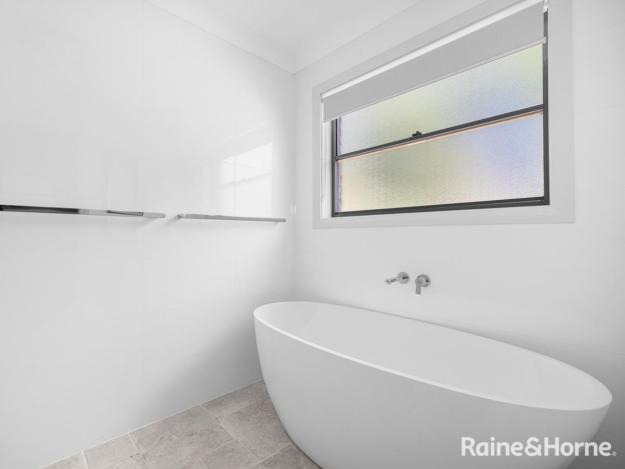 316 Russell Street — photo 15 of 22
