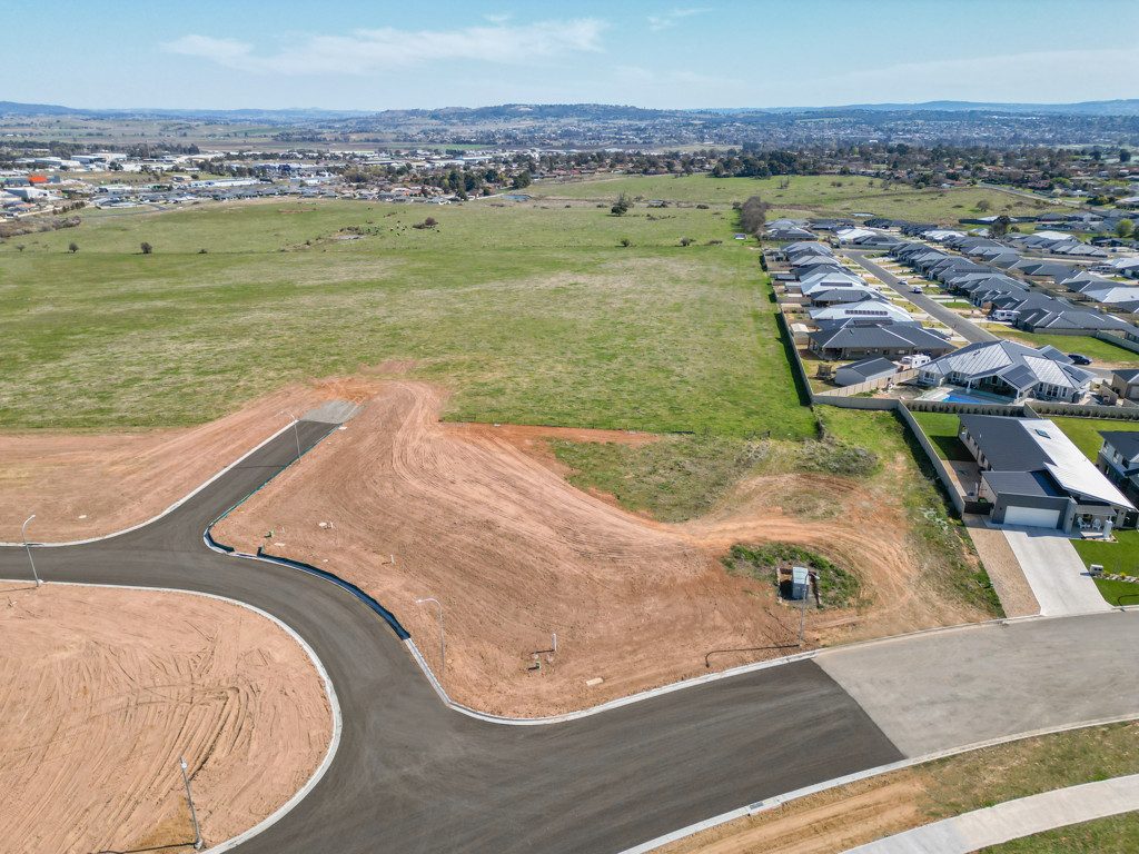 Stage 2 Pretty Heights Estate - Multiple Lots. — photo 2 of 5