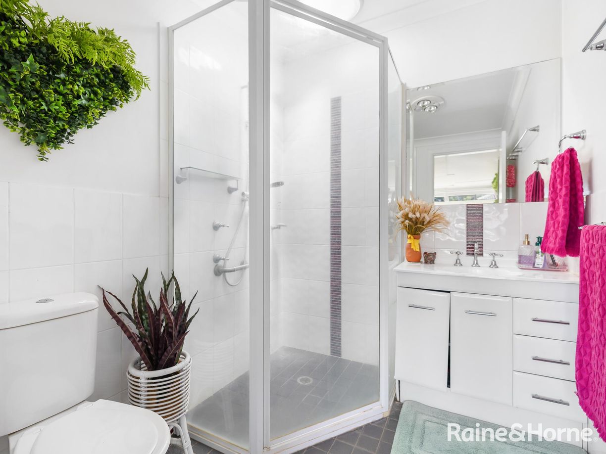 112 Peel Street — photo 14 of 25