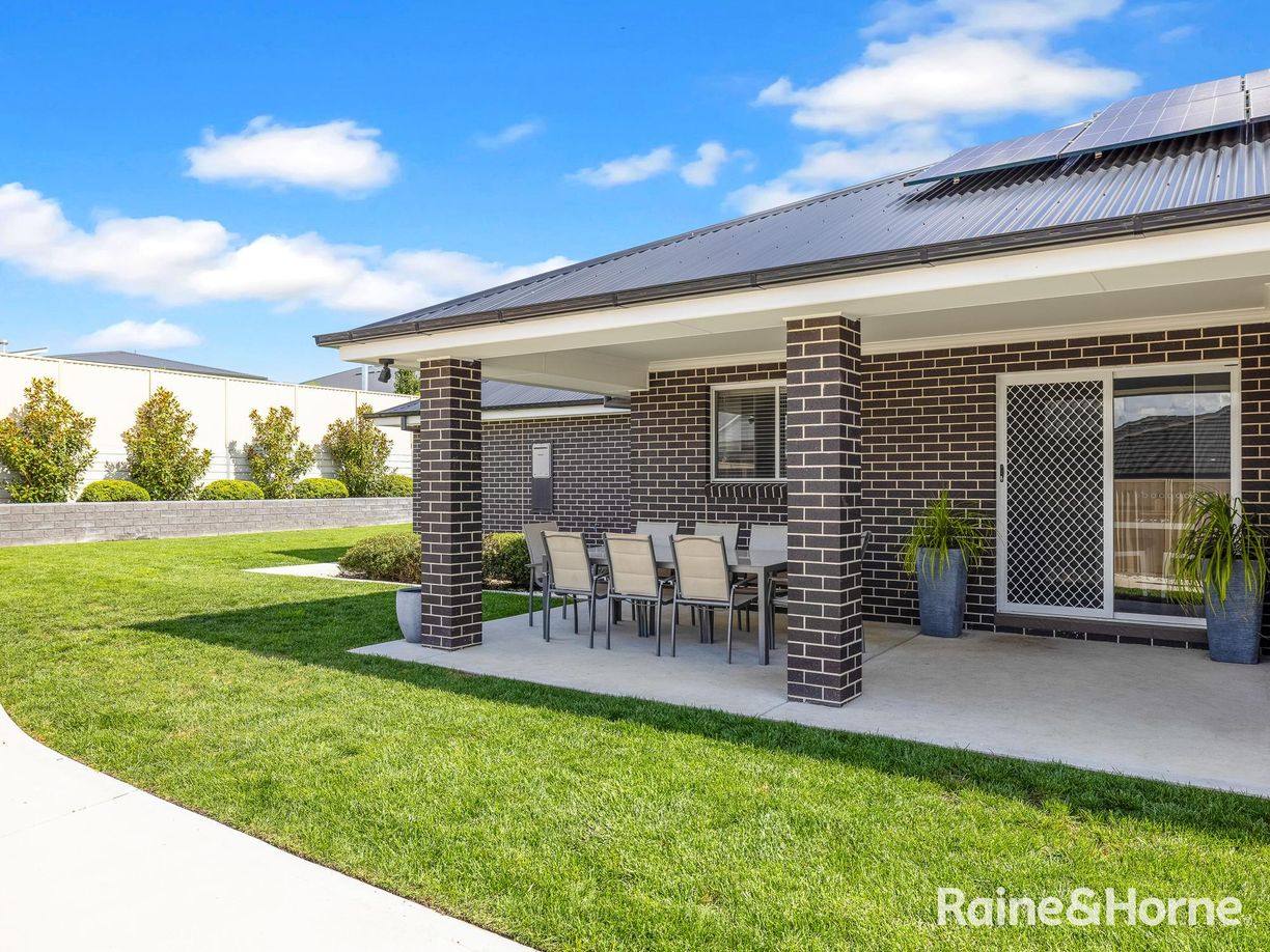 66 Mendel Drive — photo 19 of 27