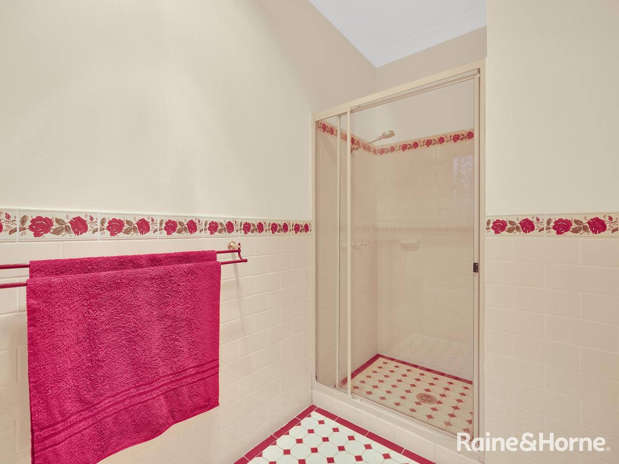 6 Mclennan Close — photo 17 of 28