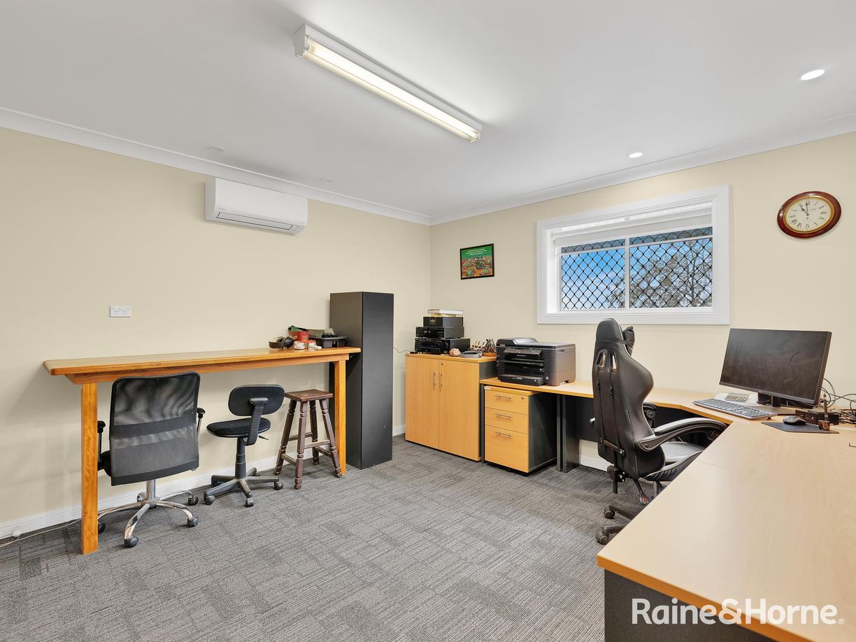 6 Mclennan Close — photo 20 of 28