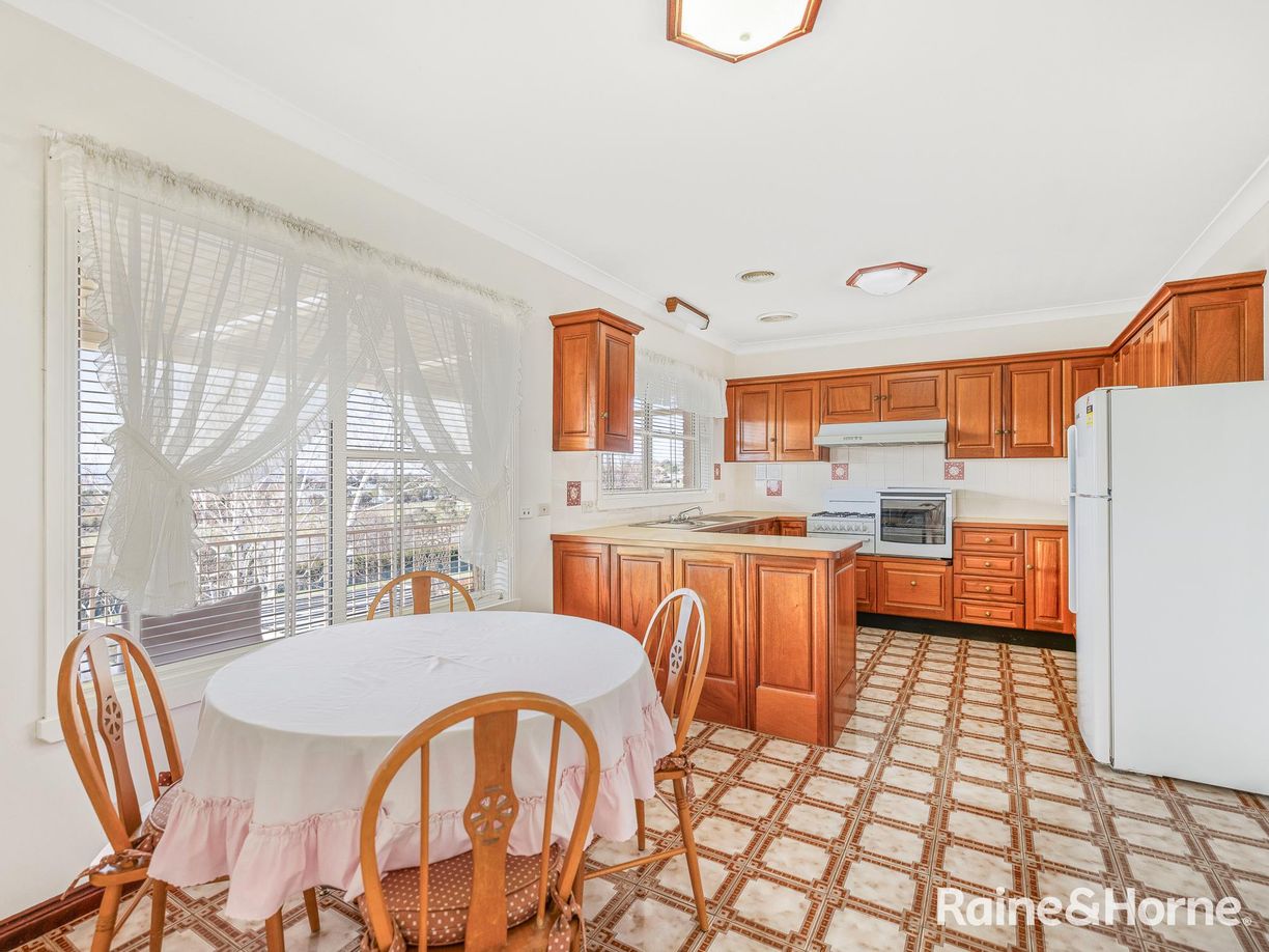 19 Lorimer Street — photo 4 of 25