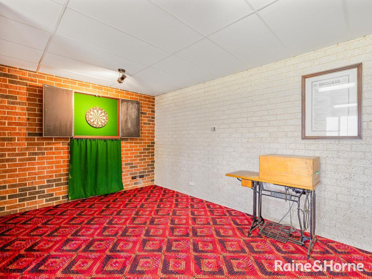19 Lorimer Street — photo 16 of 25
