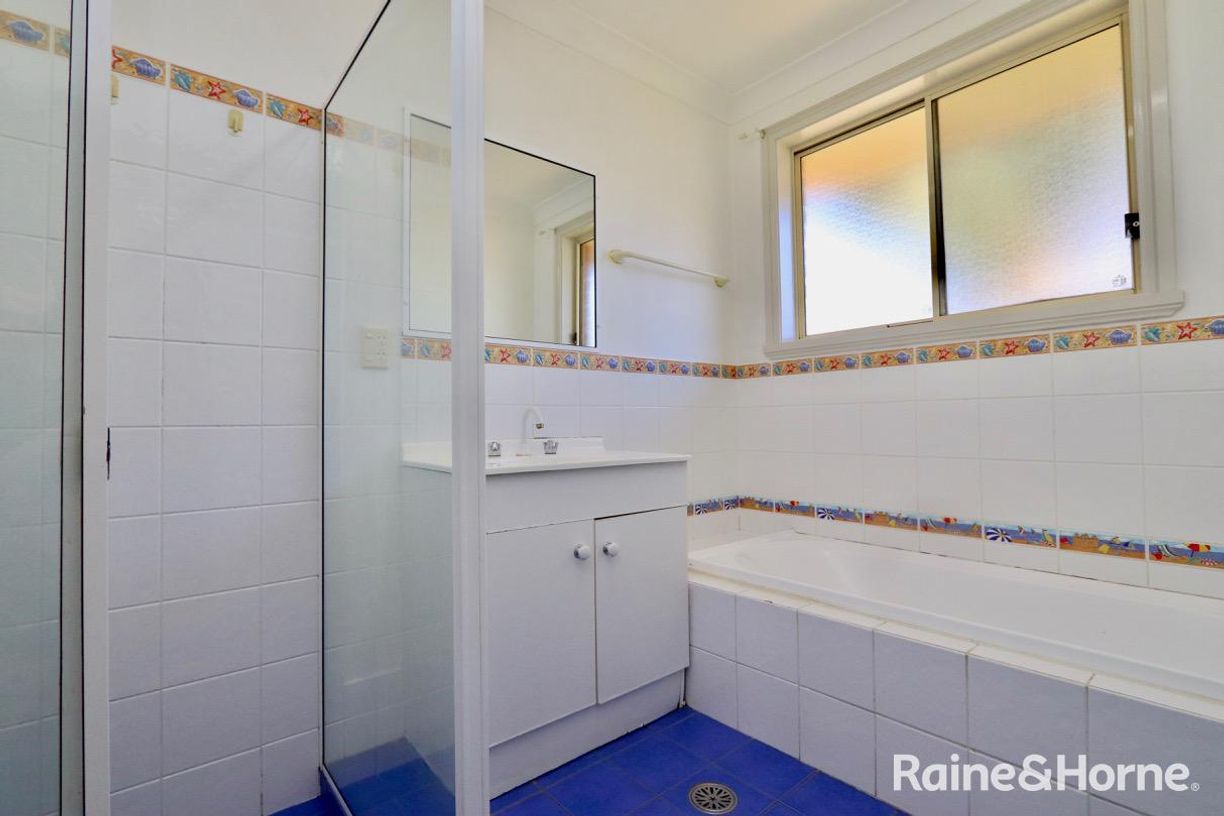 5 Noble Place — photo 6 of 12