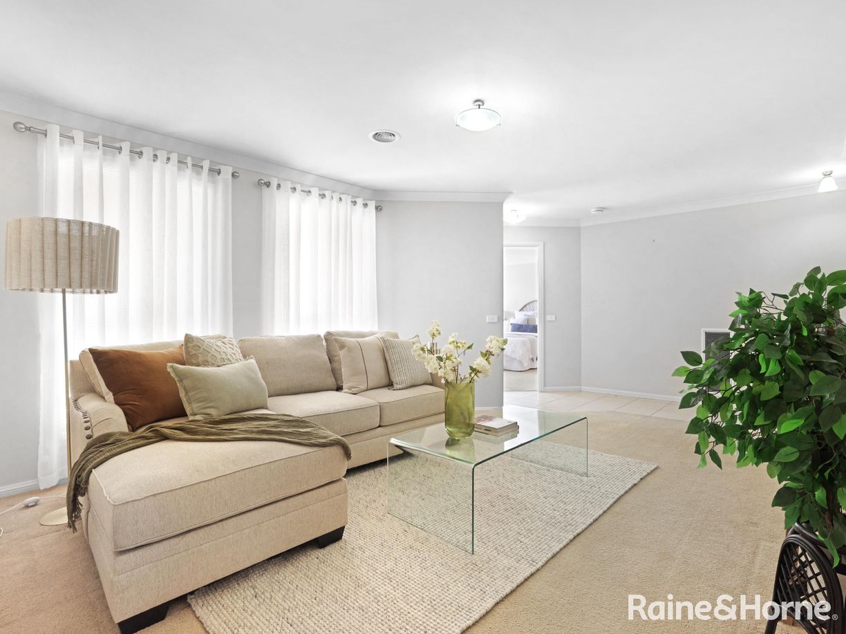 18 Tandora Street — photo 4 of 23