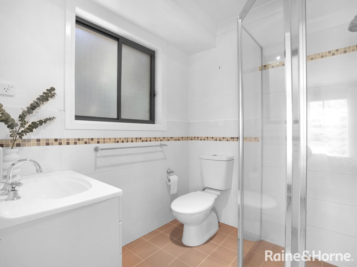 18 Tandora Street — photo 10 of 23