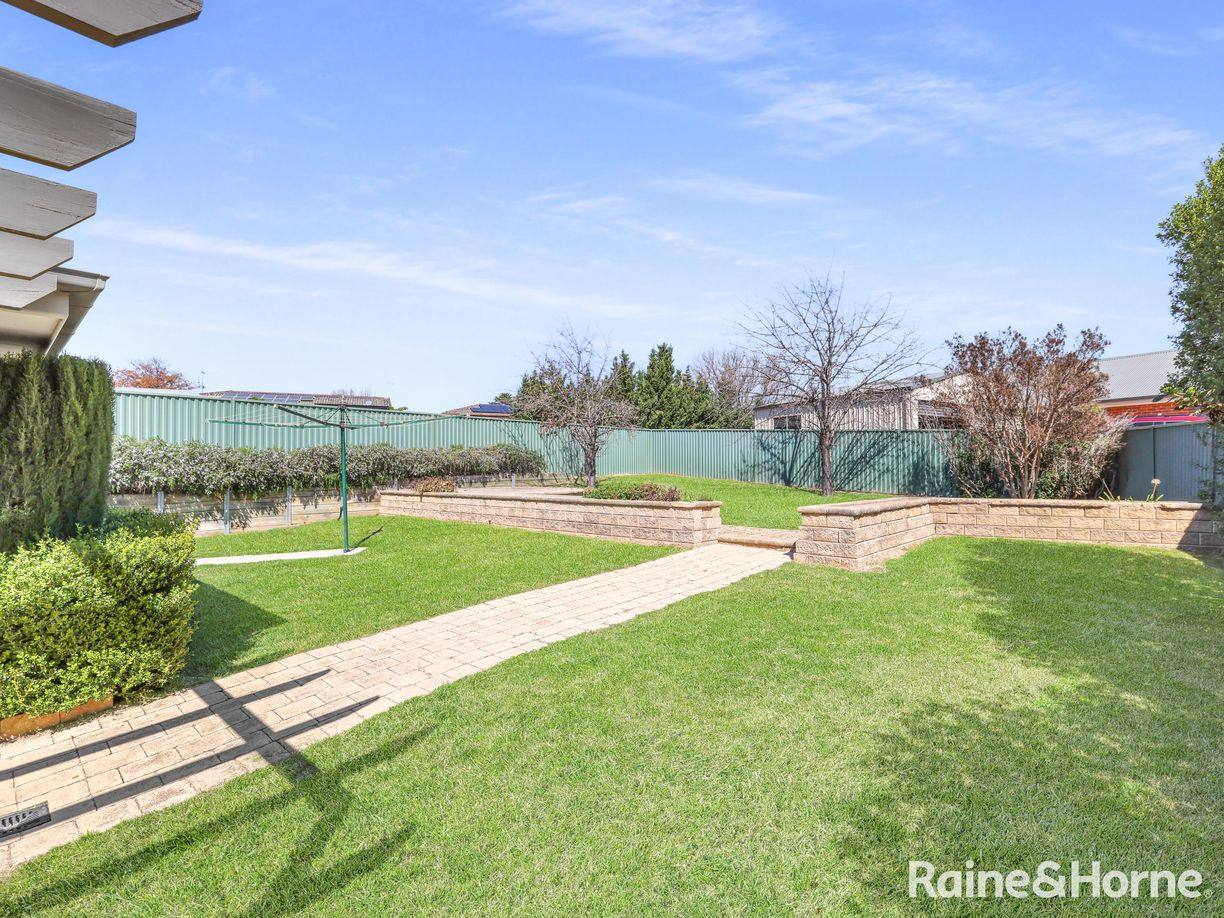 18 Tandora Street — photo 18 of 23
