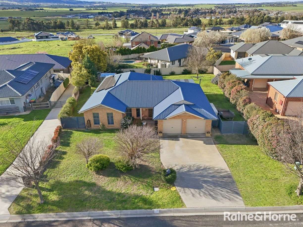 21 Howarth Close — photo from Raine & Horne