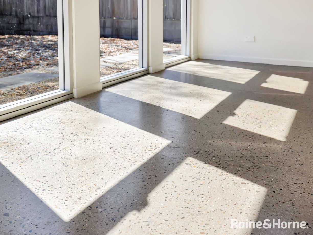18B Eugenie Street — photo 5 of 19