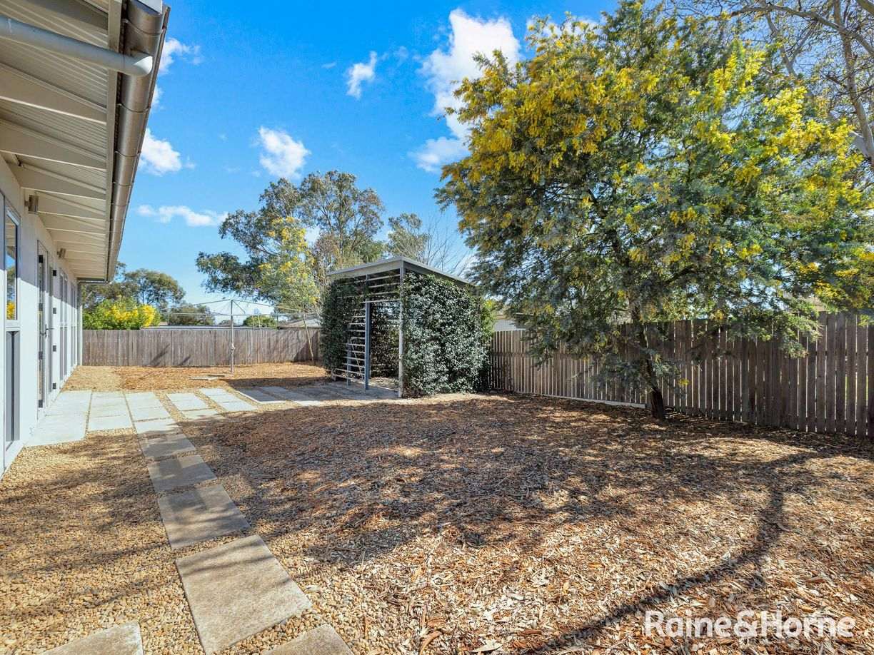 18B Eugenie Street — photo 13 of 19