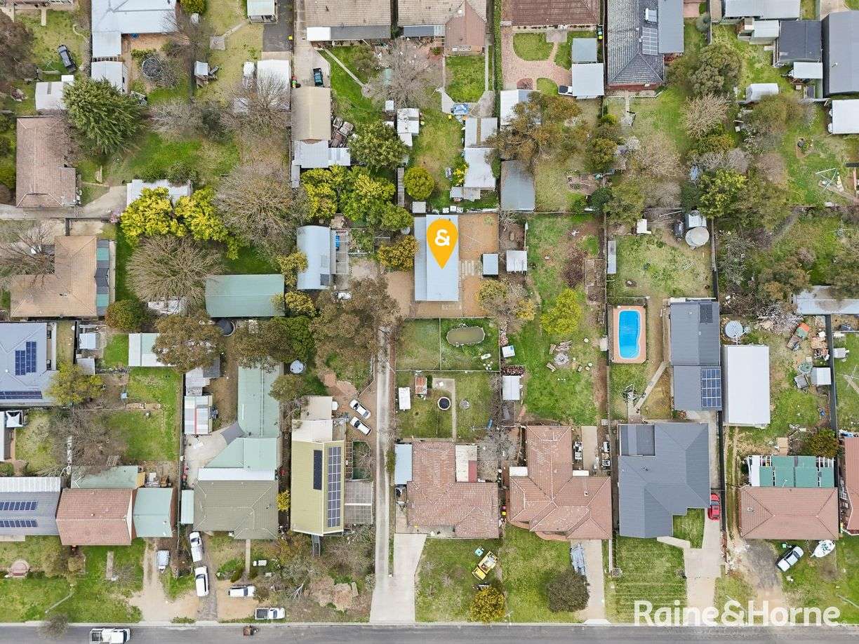 18B Eugenie Street — photo 18 of 19