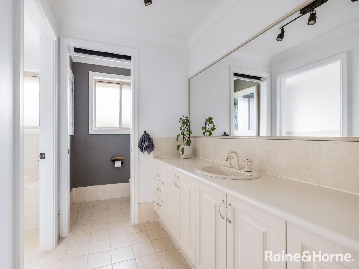 27 Federation Drive — photo 12 of 17