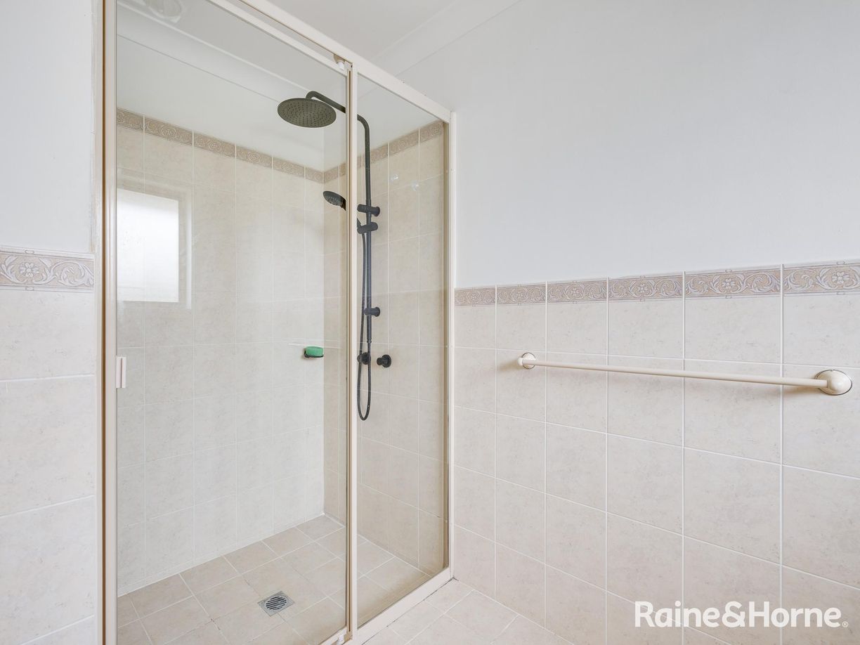 27 Federation Drive — photo 14 of 17