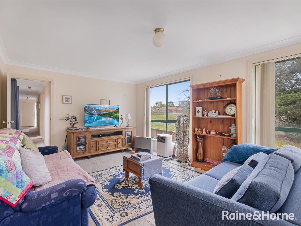 1/66 Bonnor Street — photo 2 of 10