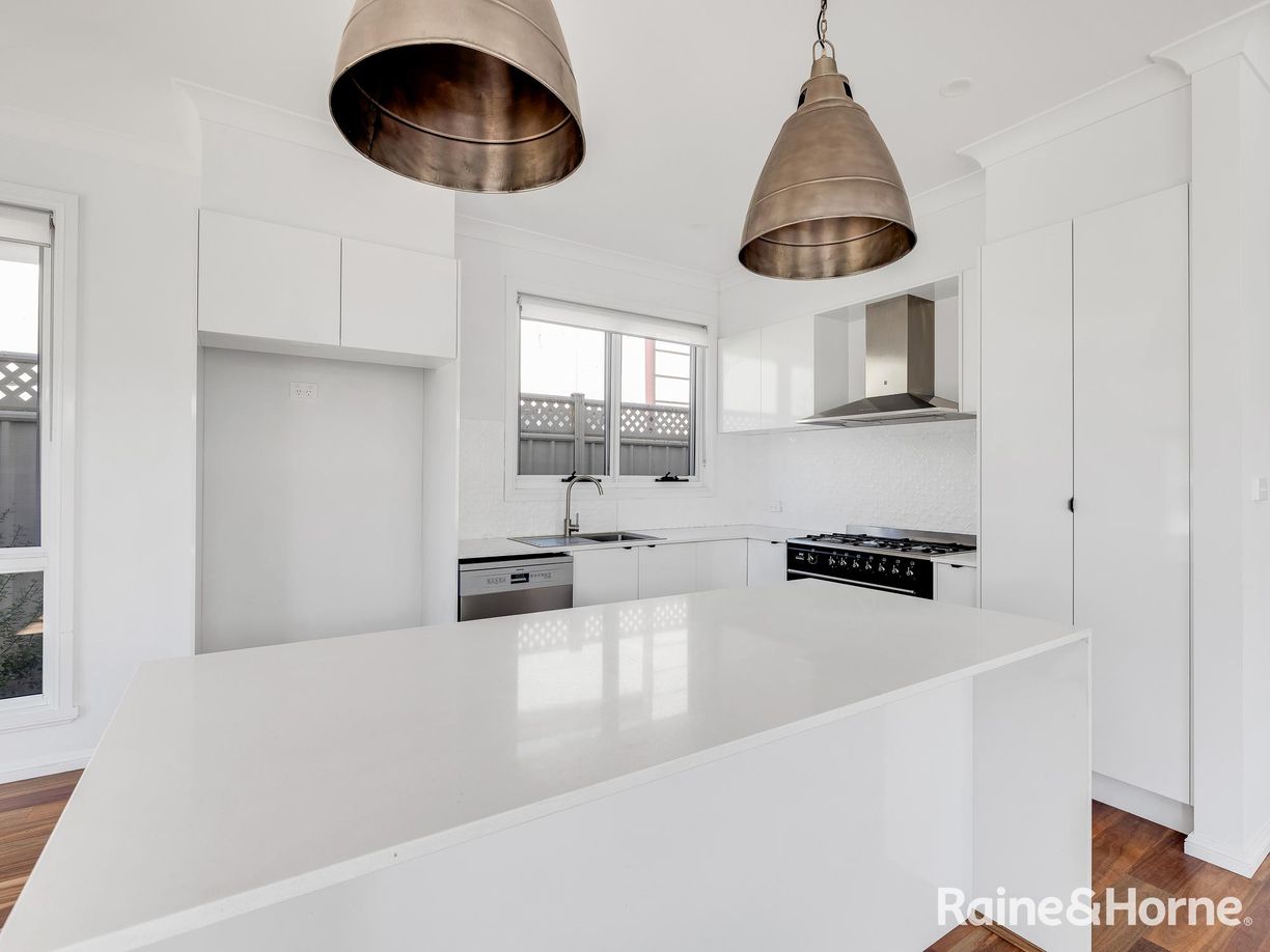163 Durham Street — photo 3 of 21