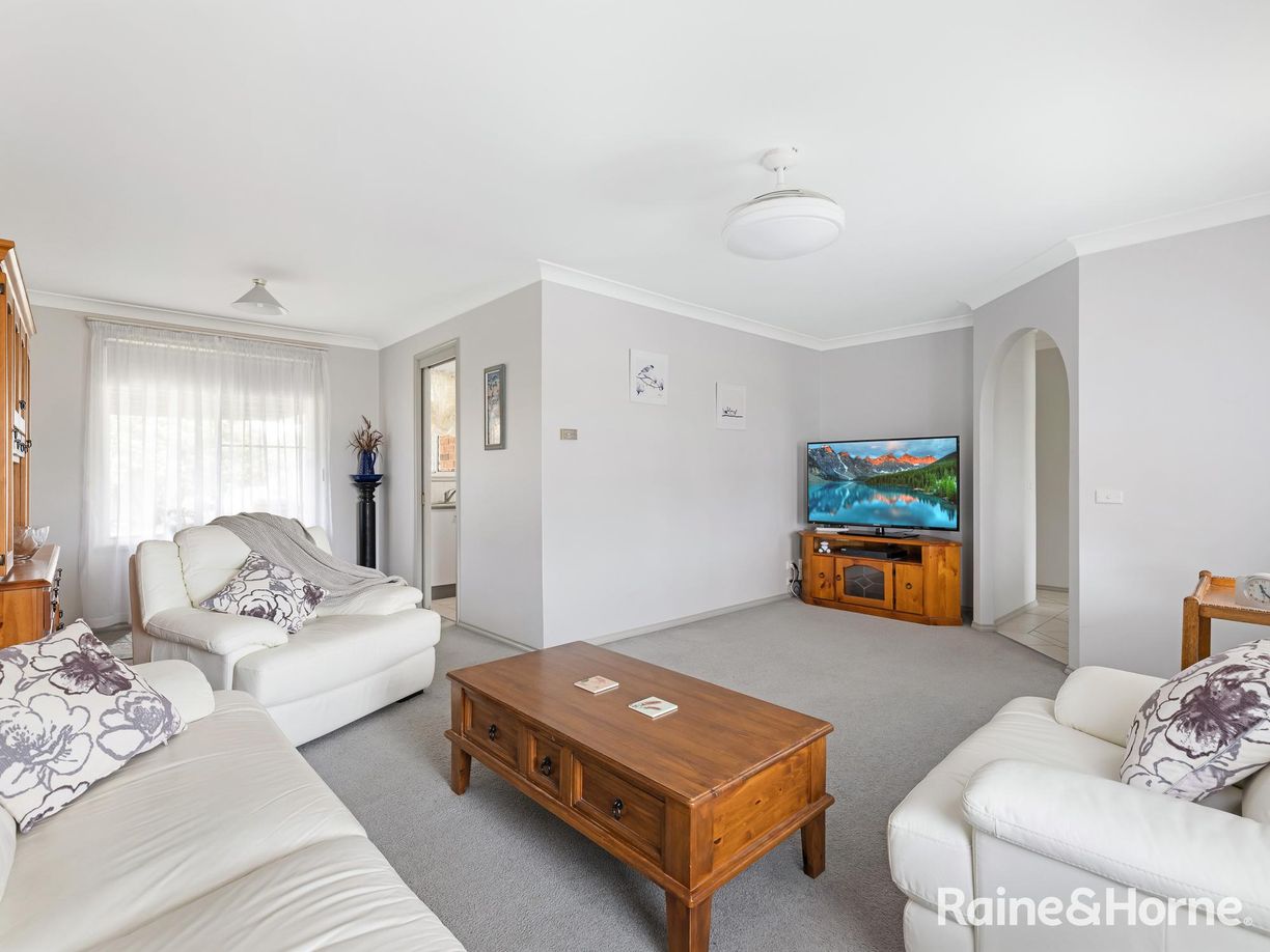 6 Hastings Place — photo 5 of 14