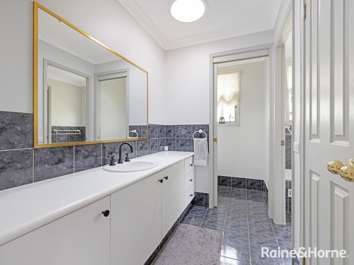 6 Hastings Place — photo 8 of 14
