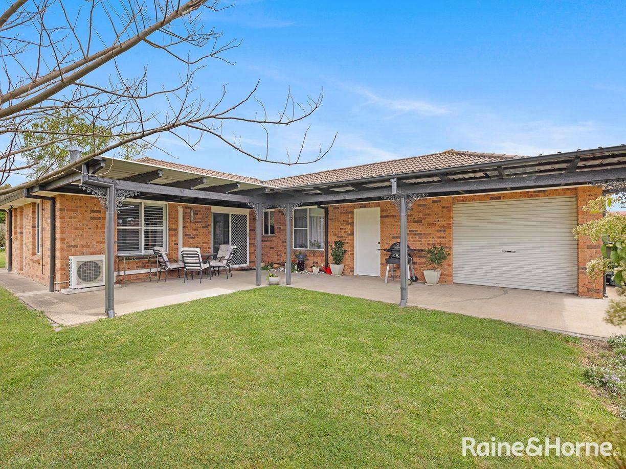 6 Hastings Place — photo 11 of 14