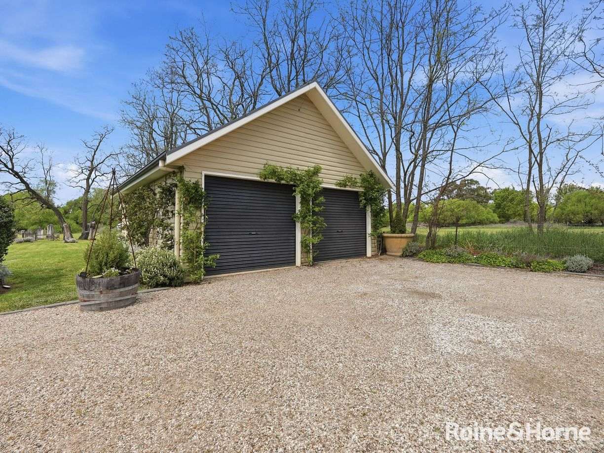 2430 O'Connell Road — photo 18 of 21