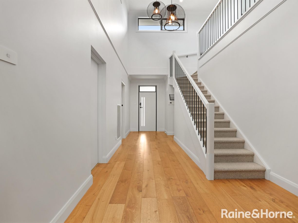 31 Ignatius Place — photo 2 of 30