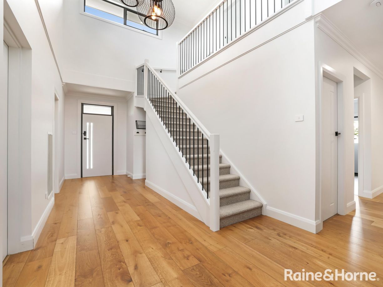 31 Ignatius Place — photo 3 of 30