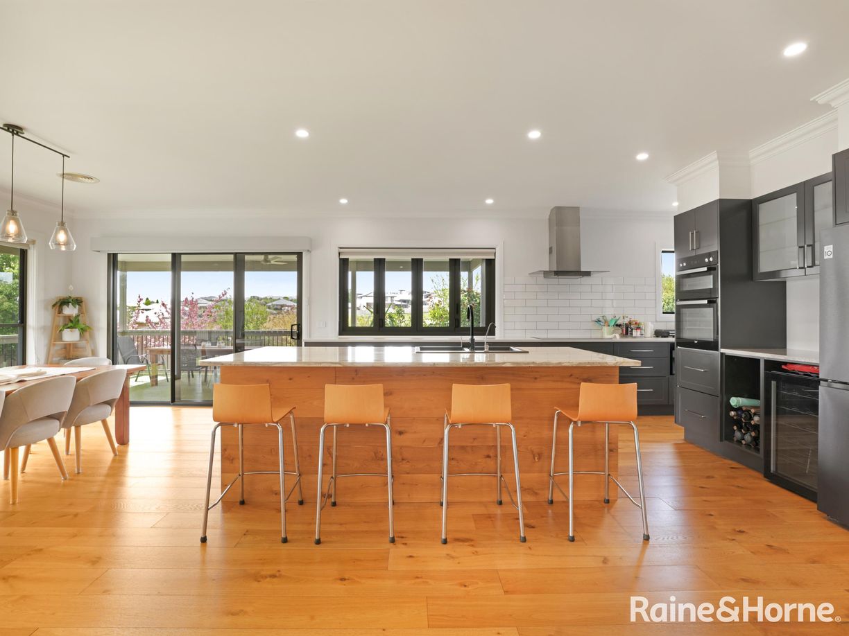 31 Ignatius Place — photo 5 of 30
