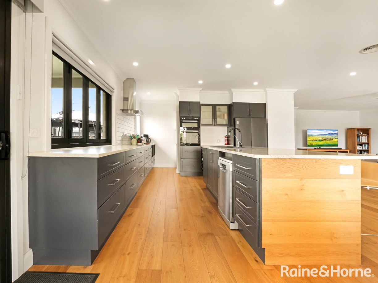 31 Ignatius Place — photo 6 of 30