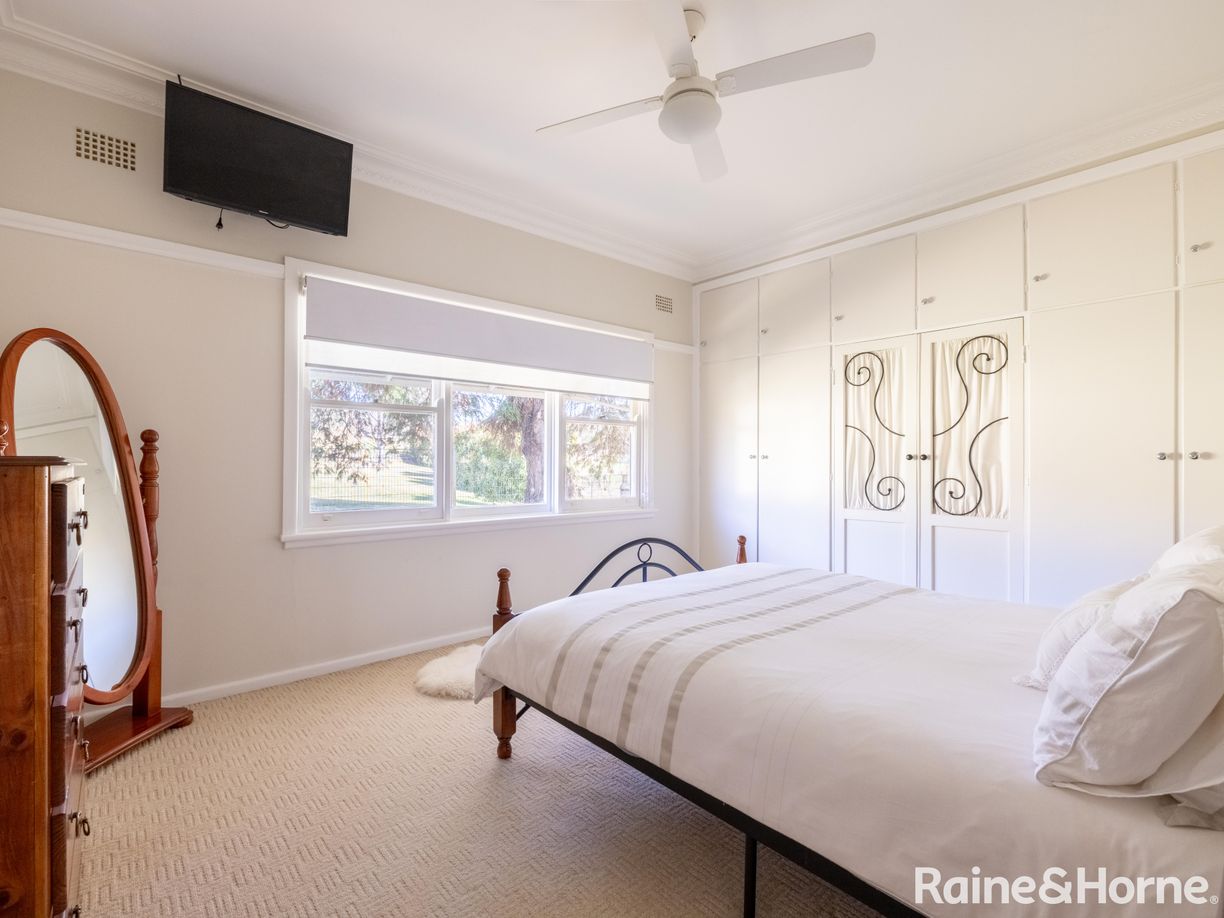 2216 Freemantle Road — photo 11 of 30