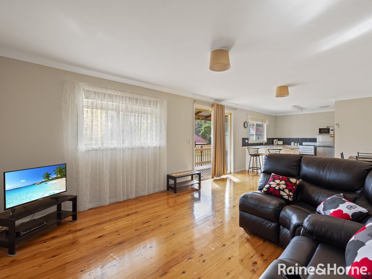 4 Davis Street — photo 7 of 18