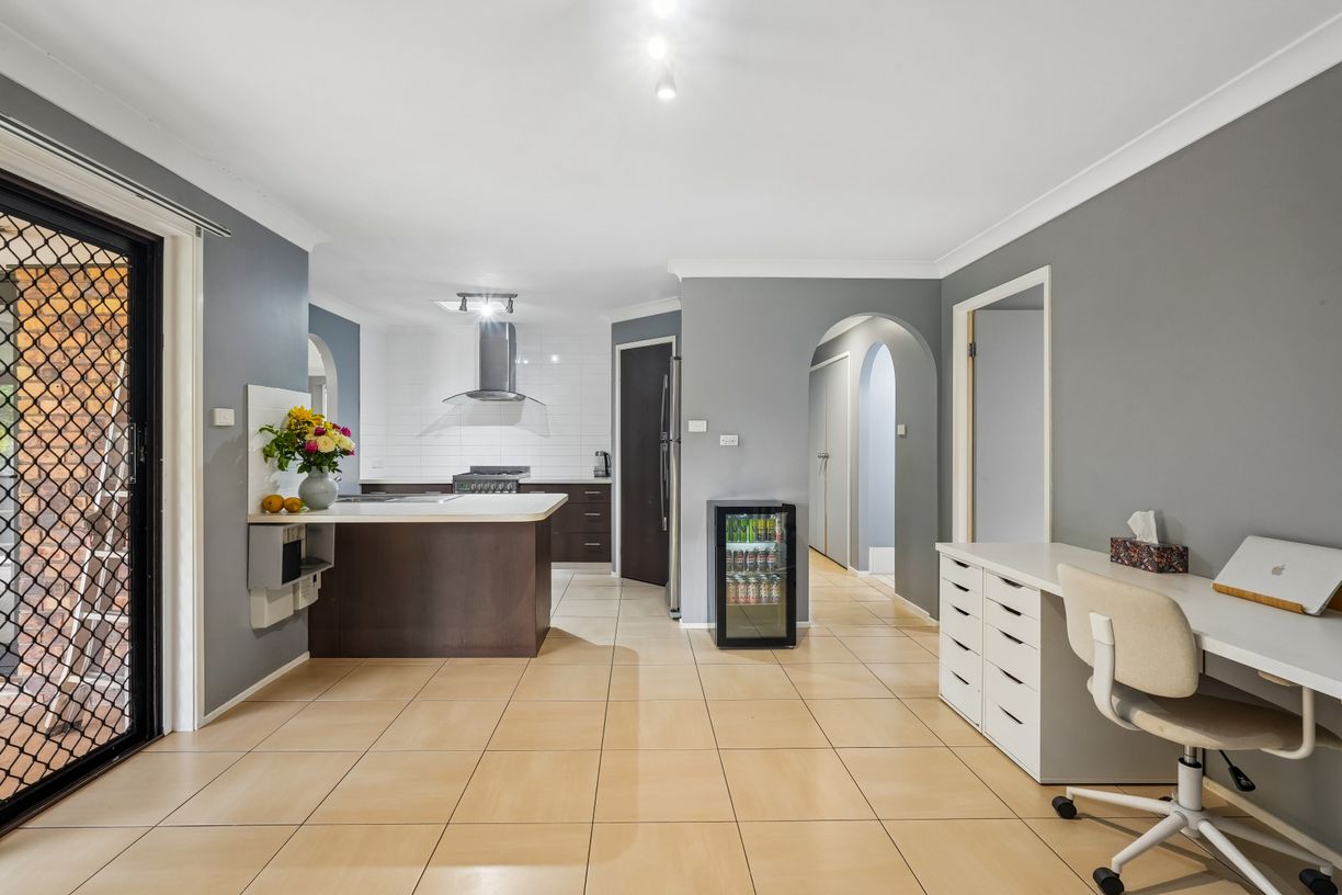 7 Rankin Close — photo 10 of 18