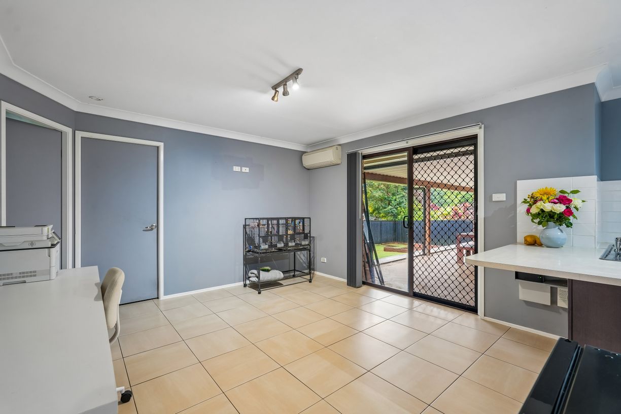7 Rankin Close — photo 12 of 18