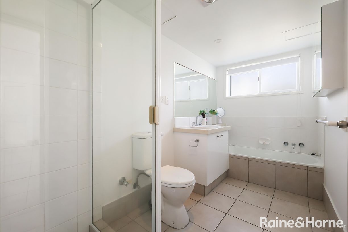 13/11 Frederick Street — photo 8 of 10