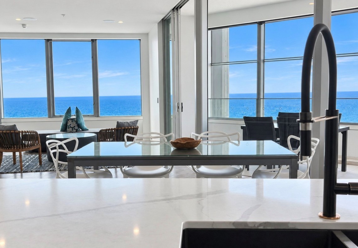 2705/9 Hamilton Avenue — photo from Raine & Horne Surfers Paradise