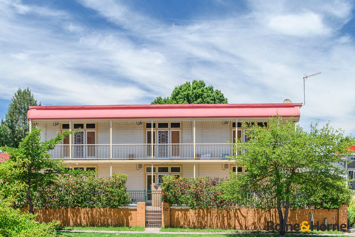 242 Beardy Street — photo from Raine & Horne Armidale | Glen Innes